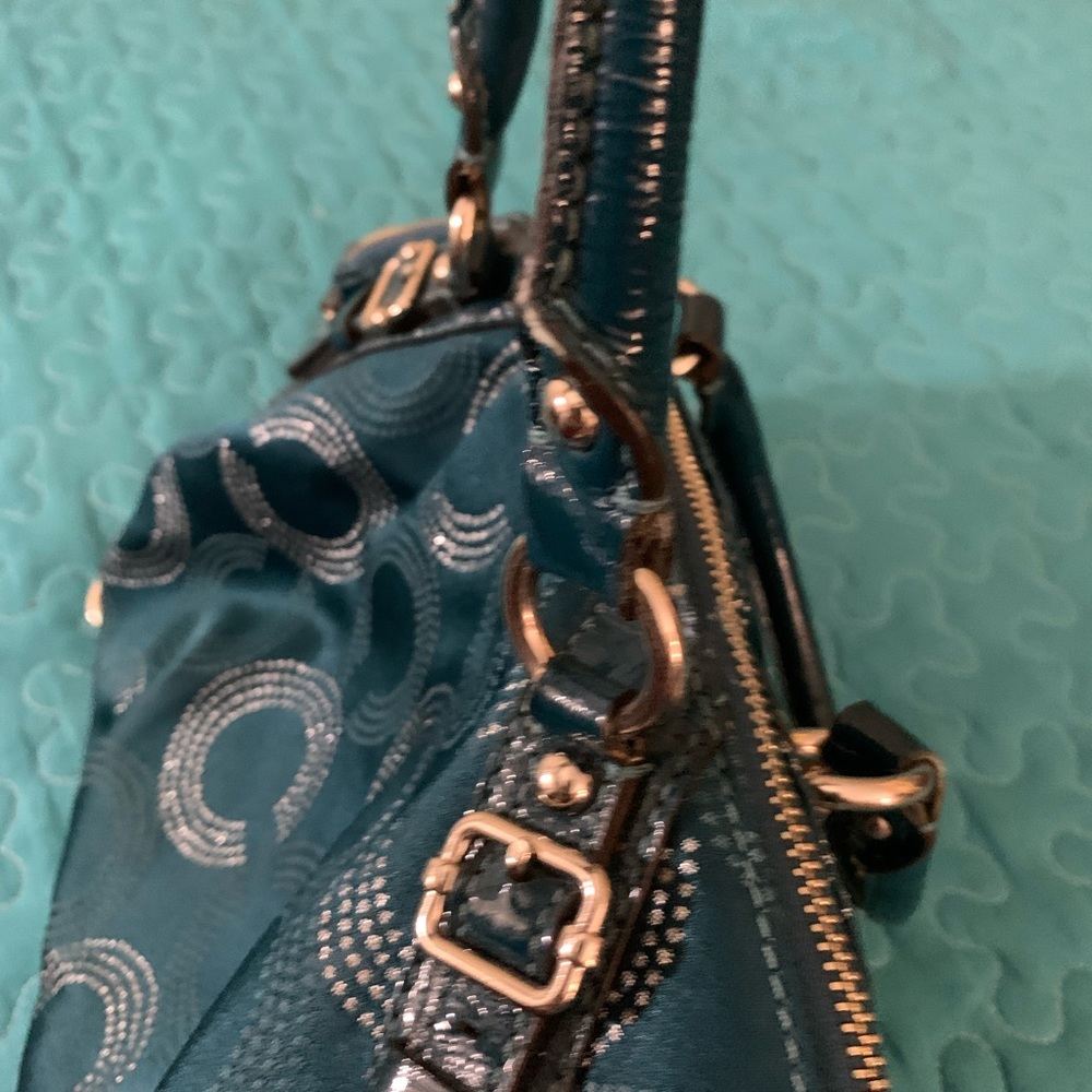Coach -Teal Bag - Picture 15 of 16
